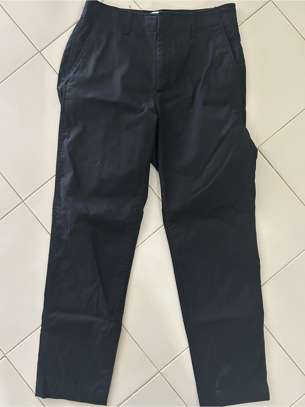 GAP Men's Black Straight-Leg Chino Pants